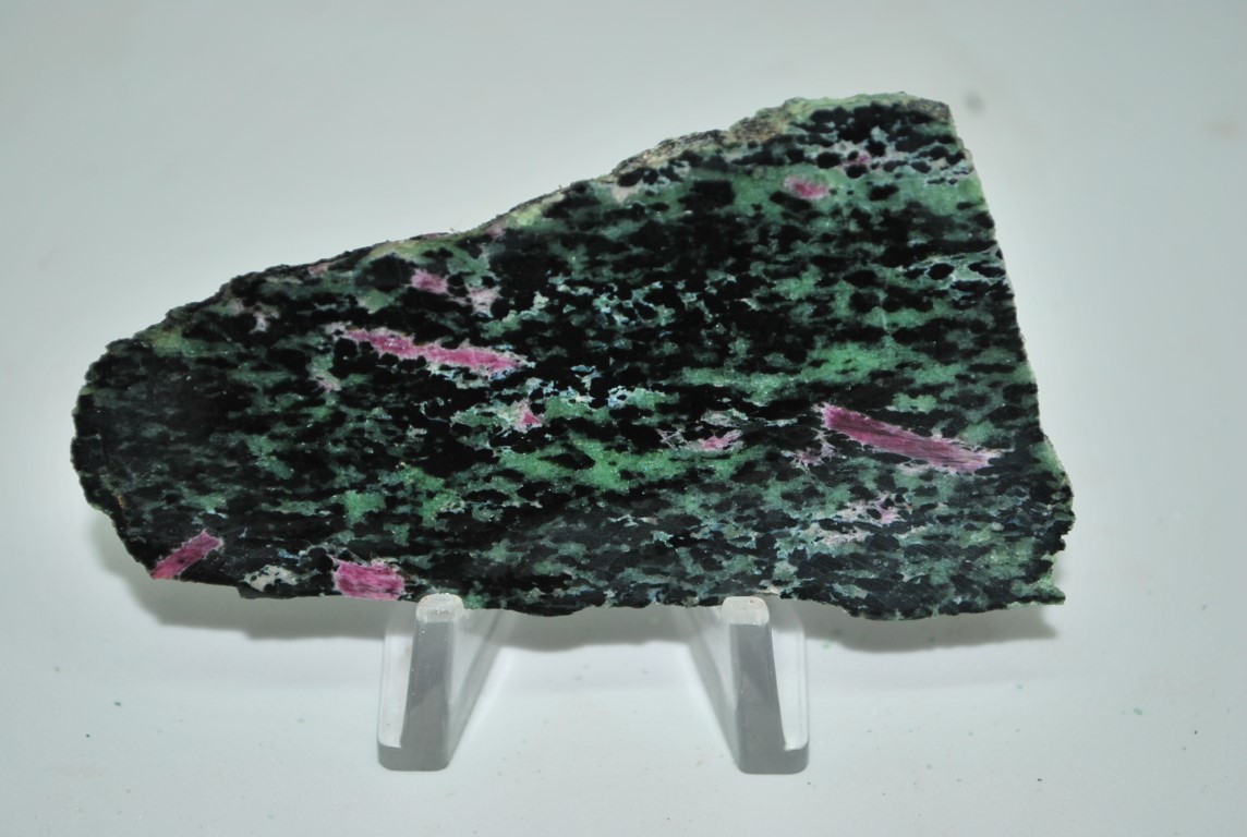 ZOISITE A RUBIS DE TANZANIE